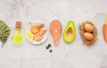 10 keto potravin, které pomohou přežít prosinec bez přibírání